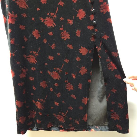 Another Thyme Dress size 14 Maxi Modest Red Velvet Floral Vintage fairygoth - Picture 8 of 10